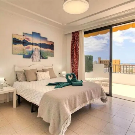 Belvilla By Oyo Luxury Penthouse Garajonay Апартаменты *